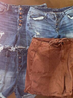 Maurice's Jean Shorts Denim Shorts BKE Rust Tie Shorts Lot of 4 Women's shorts
